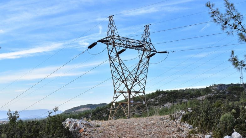 Electricity pylon placement